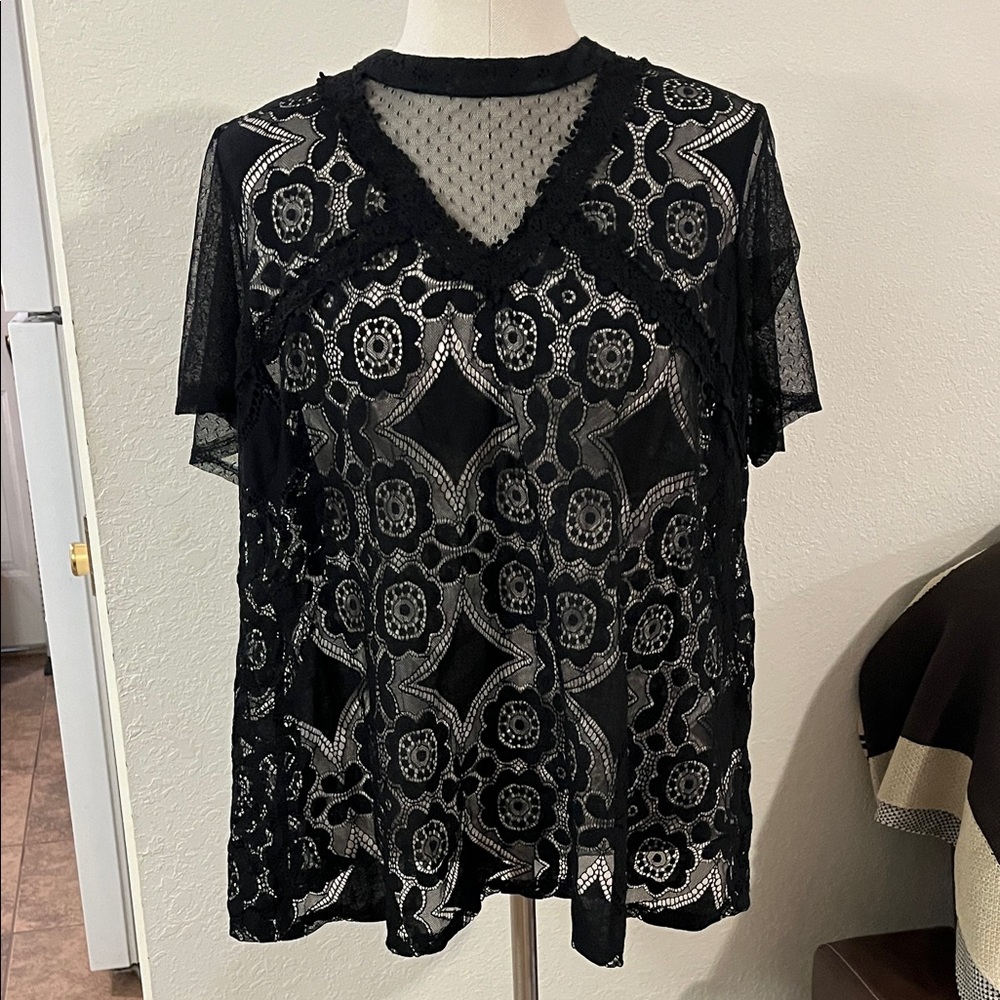 Chic Black Lace Blouse for Women